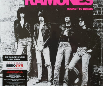 RAMONES - ROCKET TO RUSSIA