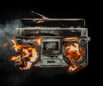 GREEN DAY - REVOLUTION RADIO