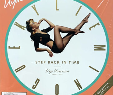 MINOGUE, KYLIE - STEP BACK IN.. -COLOURED-