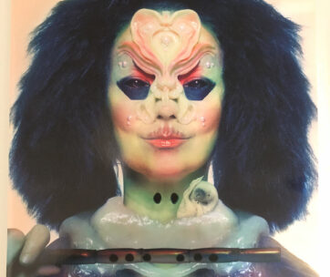 BJORK - UTOPIA -HQ-