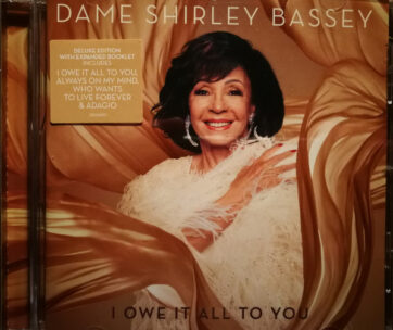 BASSEY, SHIRLEY - DAME SHIRLEY.. -DELUXE-