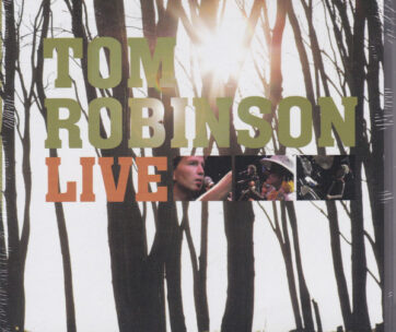 ROBINSON, TOM - BACK IN THE OLD COUNTRY