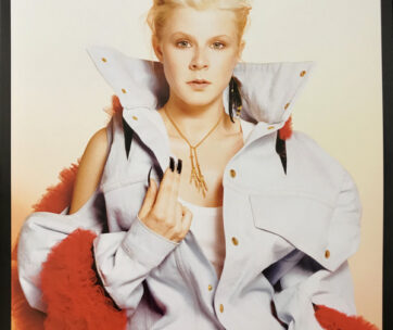 ROBYN - ROBYN