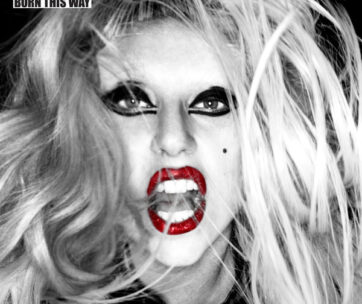 LADY GAGA - BORN THIS WAY -DELUXE-