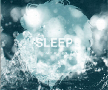 TOM THE LION - SLEEP -DELUXE-