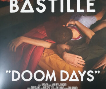 BASTILLE - DOOM DAYS