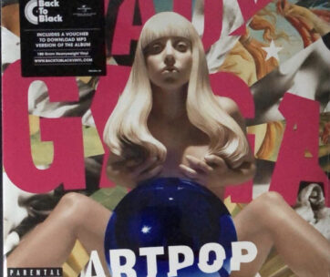 LADY GAGA - ARTPOP