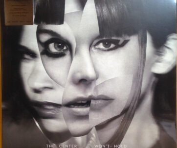 SLEATER-KINNEY - CENTER WON'T HOLD -LP+7-"