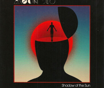 MOON DUO - SHADOW OF THE SUN