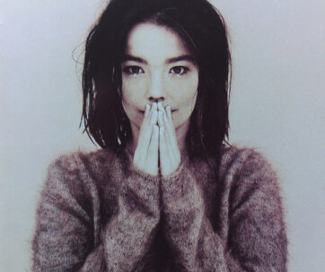 BJORK - DEBUT -INCL. 'PLAY DEAD'