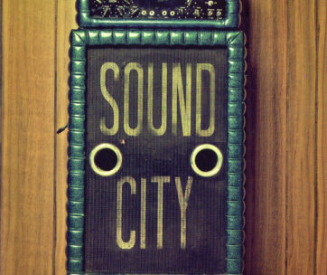 DOCUMENTARY - SOUND CITY:REAL TO REEL