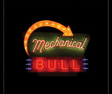 KINGS OF LEON - MECHANICAL BULL -DELUXE-