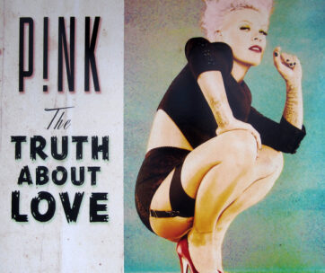 PINK - TRUTH ABOUT.. -COLOURED-